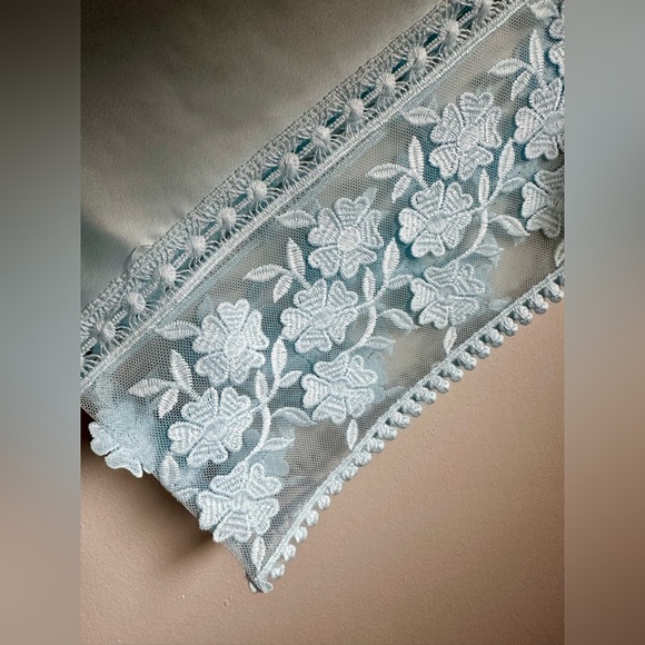 Blue Satin Robe - Picture 5 of 7